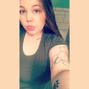 Meet your Posher, Alix